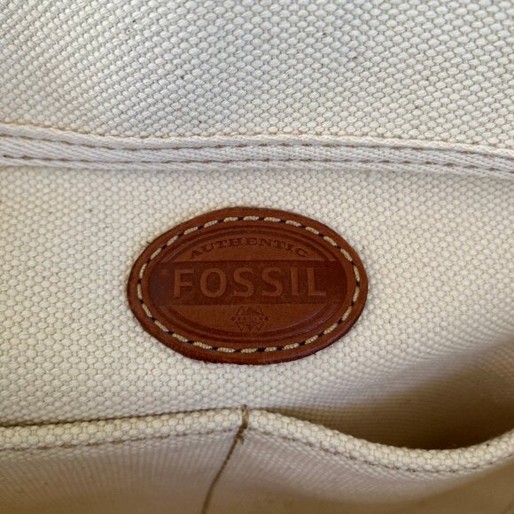 Fossil Large Tote - Coated Canvas - Picture 7 of 17